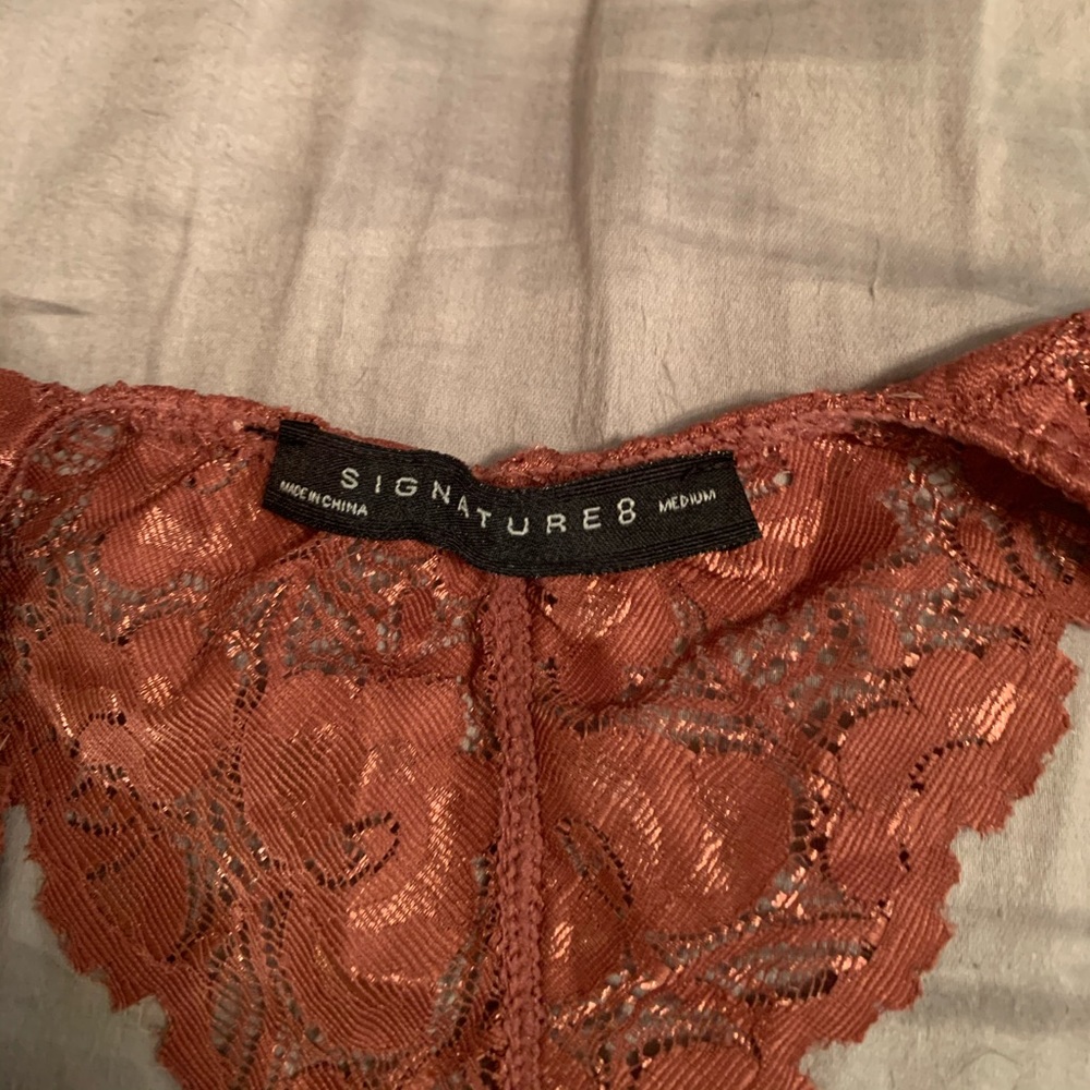 Signature Bralette - Picture 3 of 4